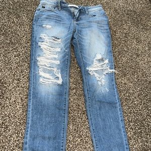 High wasted, ripped mom jeans.